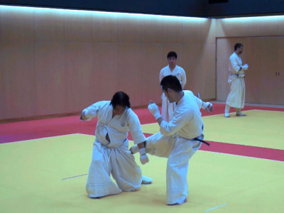 �_���@�E�`�R���E���i��