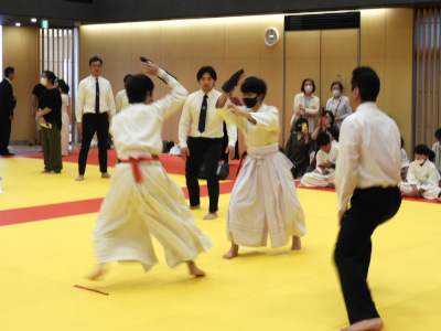 ���w���̕��E��������