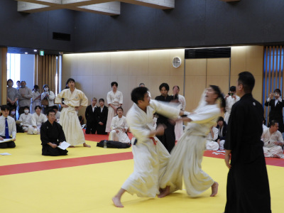 ���C���E��������