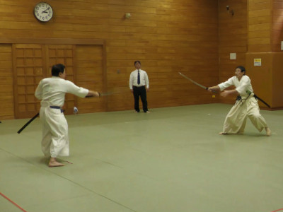 �������E�g���������E���i��