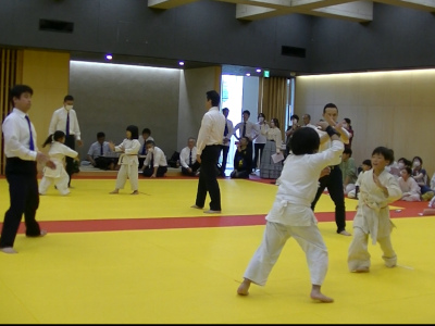 �c�̐�E�ō�����