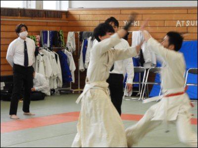 �������E�j�q�ō����掎��