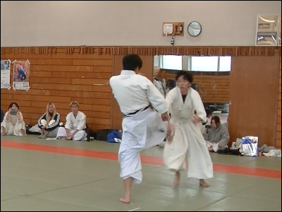 ���C���E���R�`����