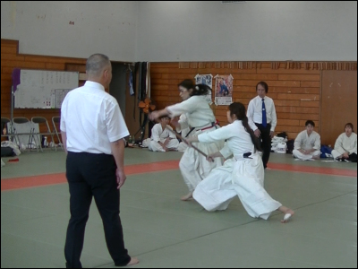 �񓹁E�ߏ񗐎掎��