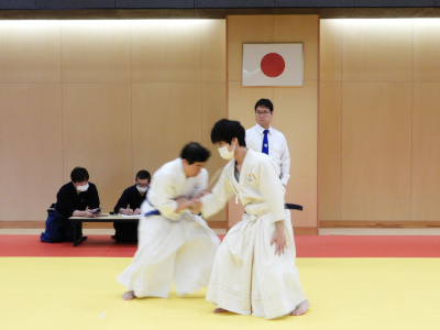 �񓹁E�ߏ񗐎掎���E���i��